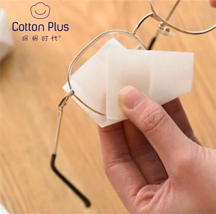 Wet Tissue Single Pack Portable